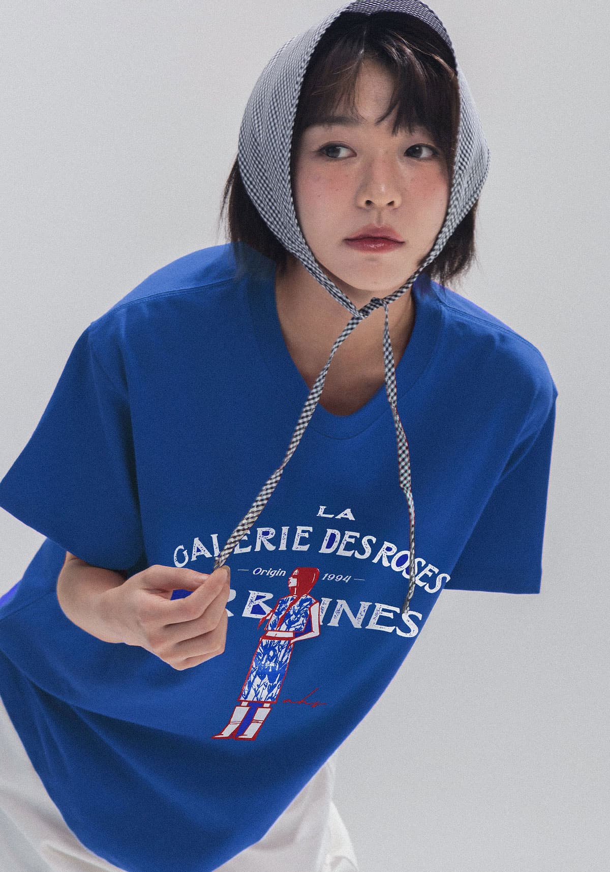 French Muse Artwork Tee (Blue) — vue 12