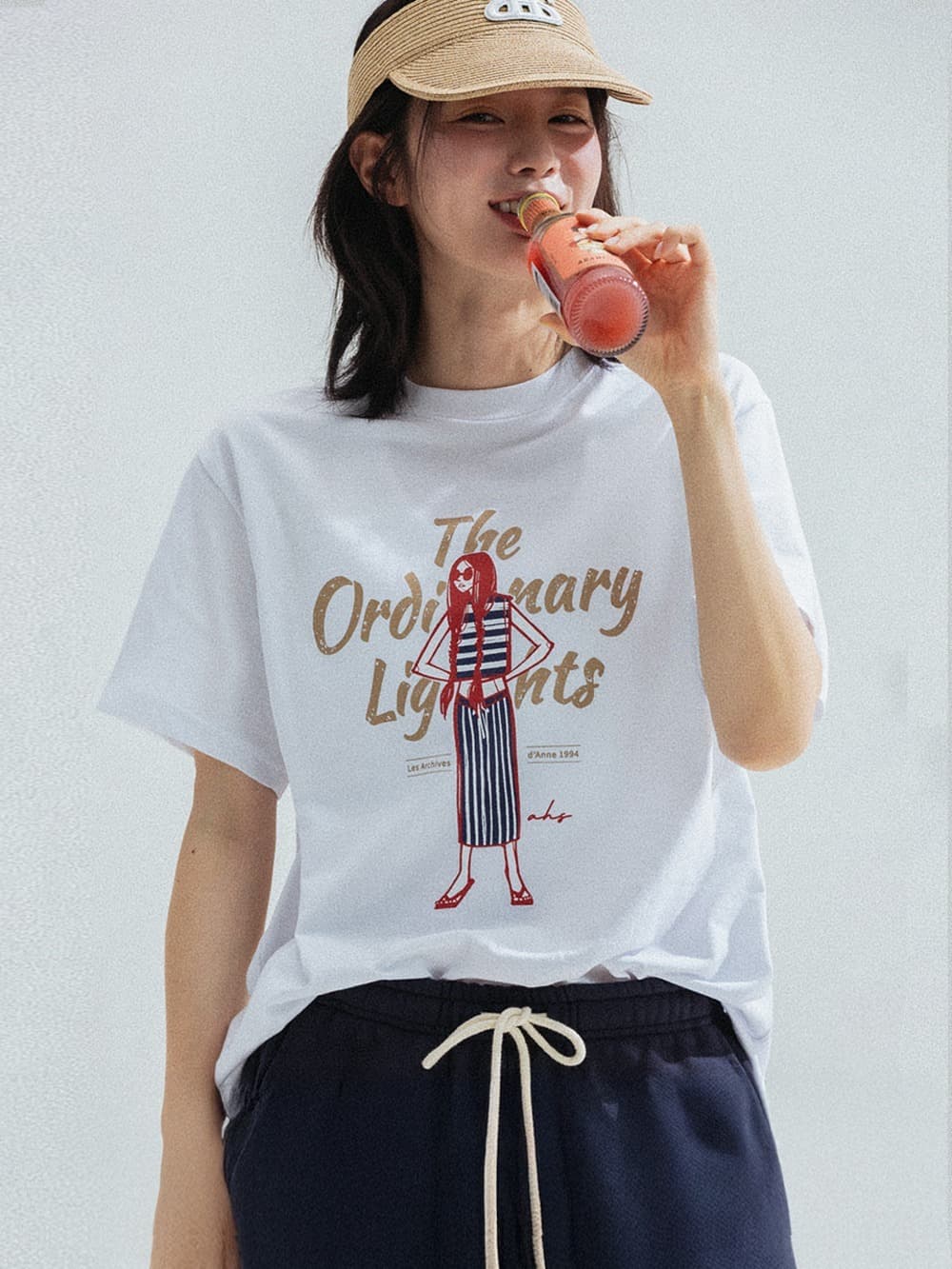 Ordinary Girl Tee (White) — vue 1