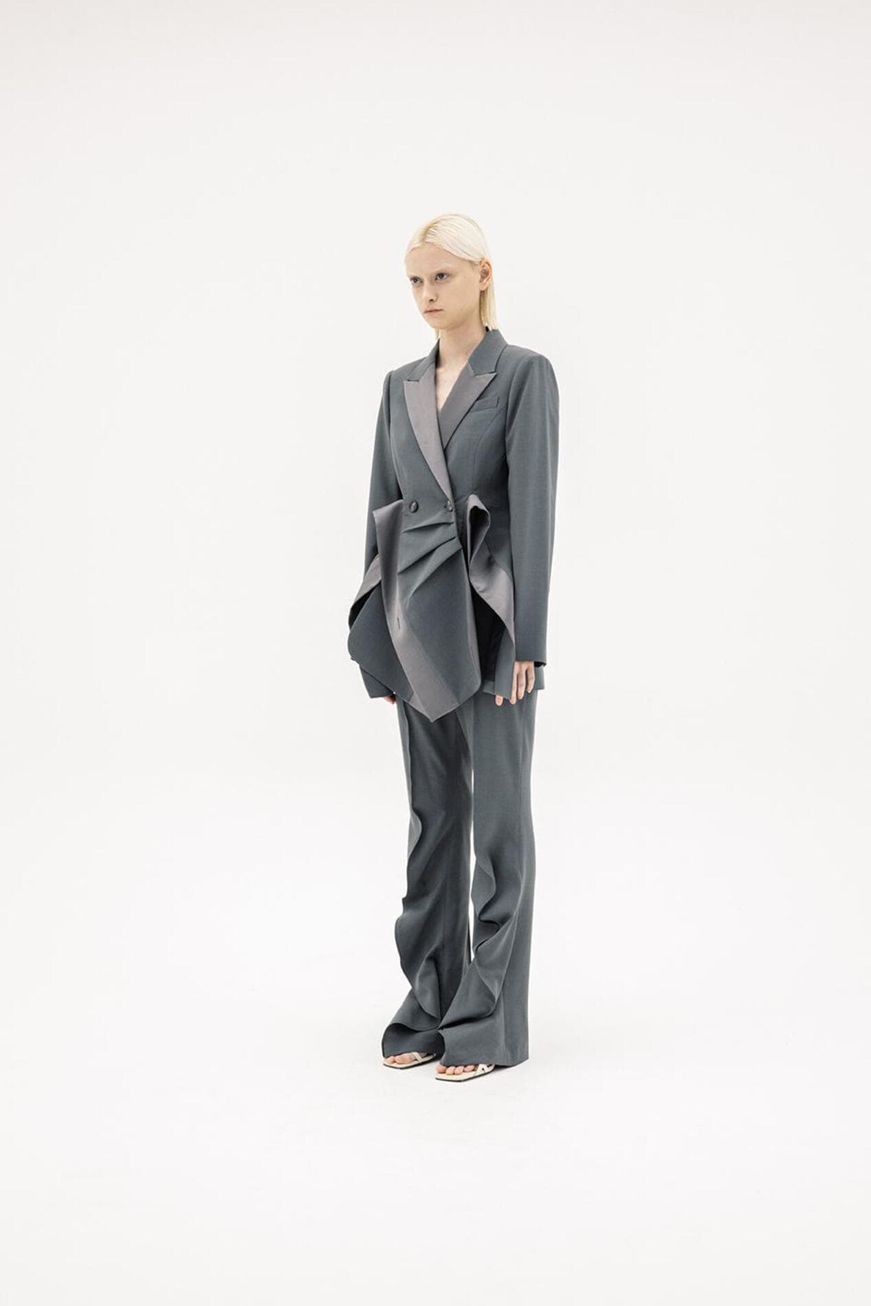 Decon Wave Tuxedo Blazer — vue 3