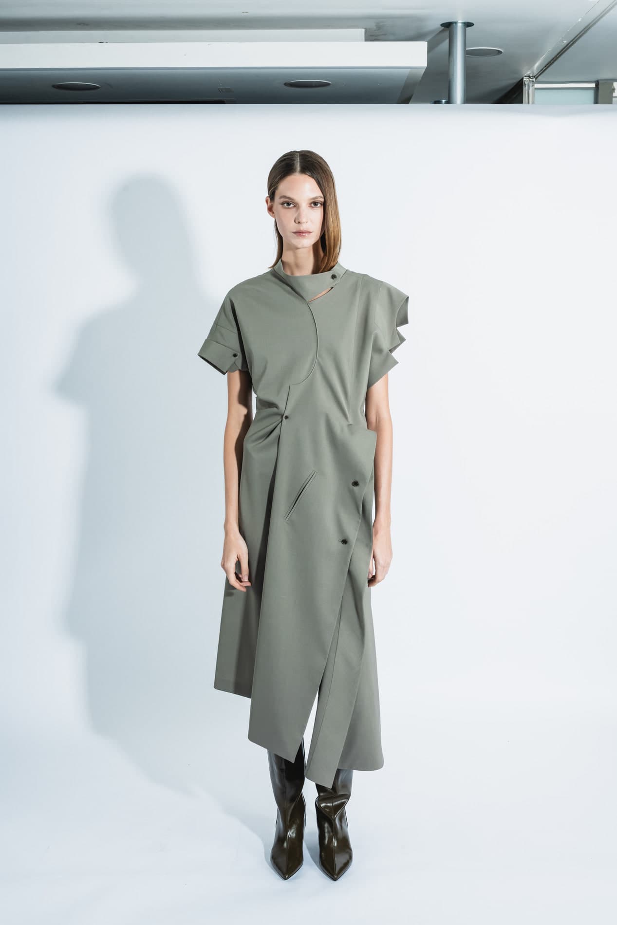 Panel Decon Long Dress — vue 3