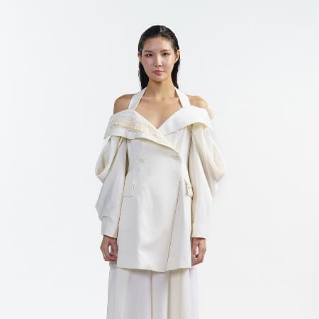 Off-Shoulder Wool Jacket (Cream)