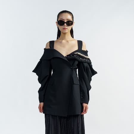 Off-Shoulder Wool Jacket (Black)