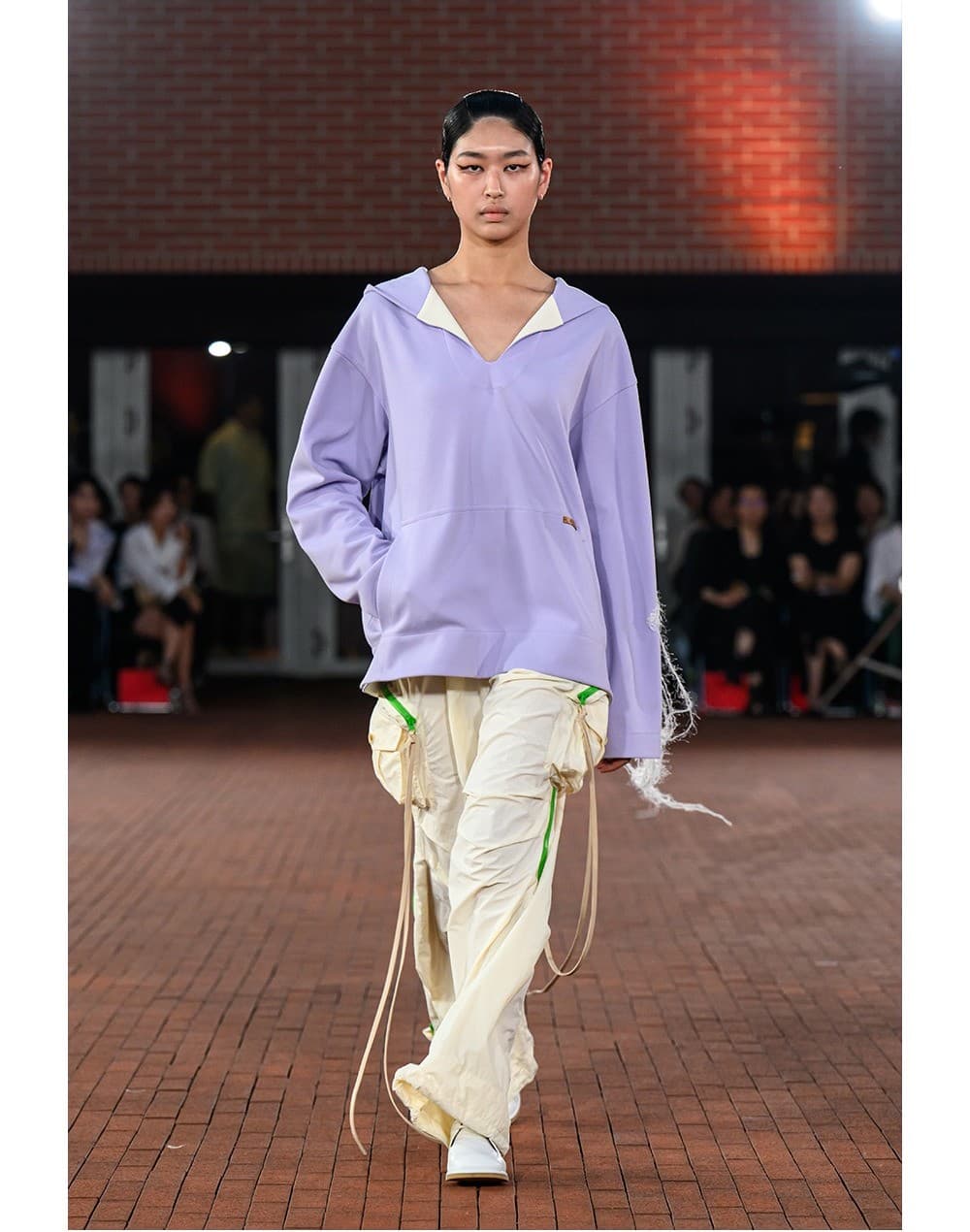 3D-pockets Detail Wide Cargo Pants — vue 2