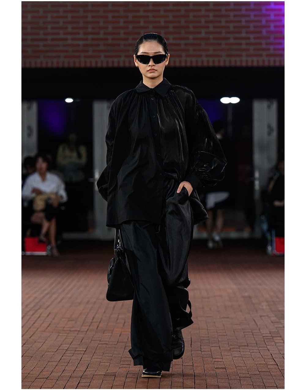 Smocking Details Asymmetrical Shirt — vue 2