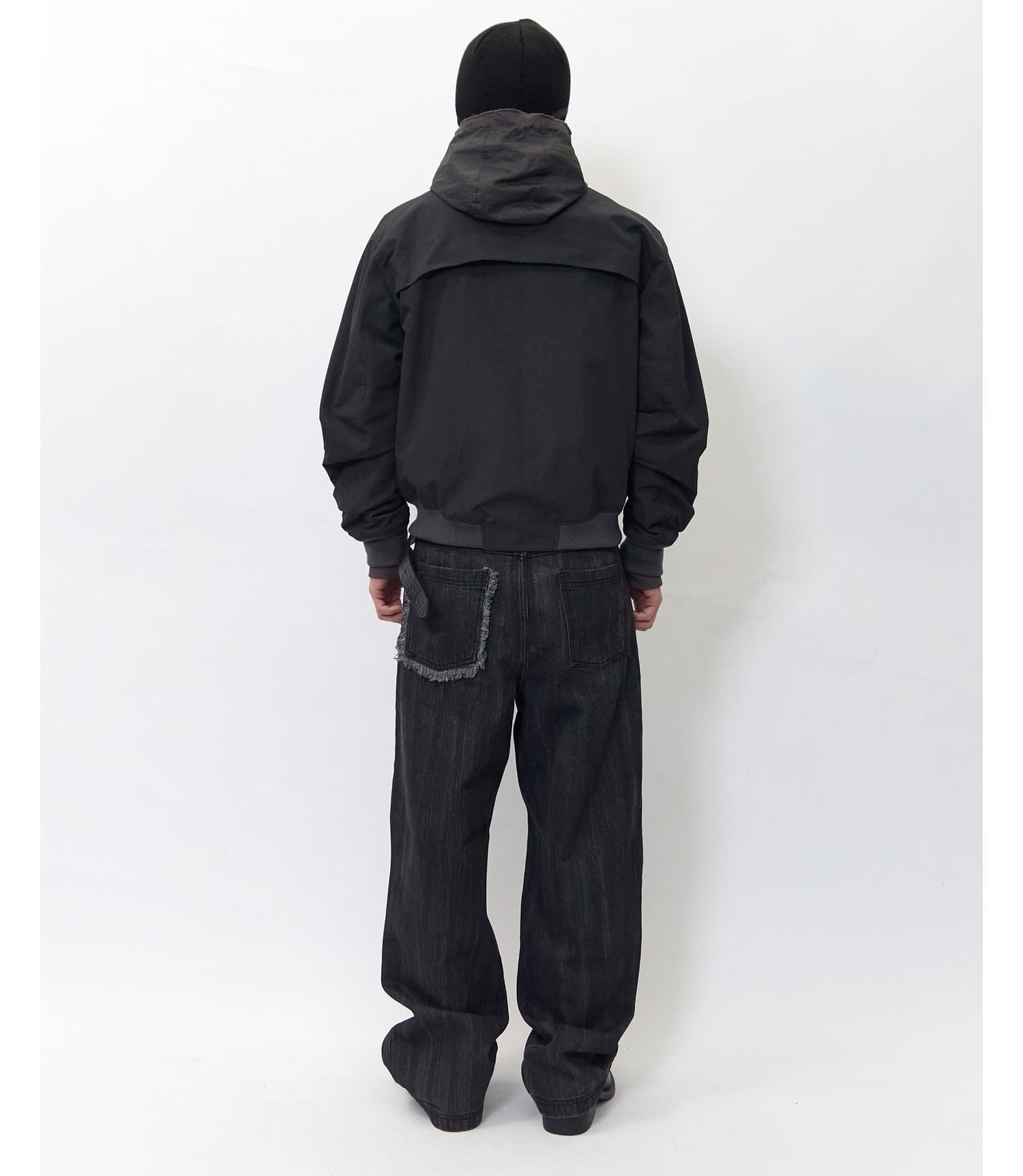 Brushed Oil Washed Wide Denim Pants Black — vue 3