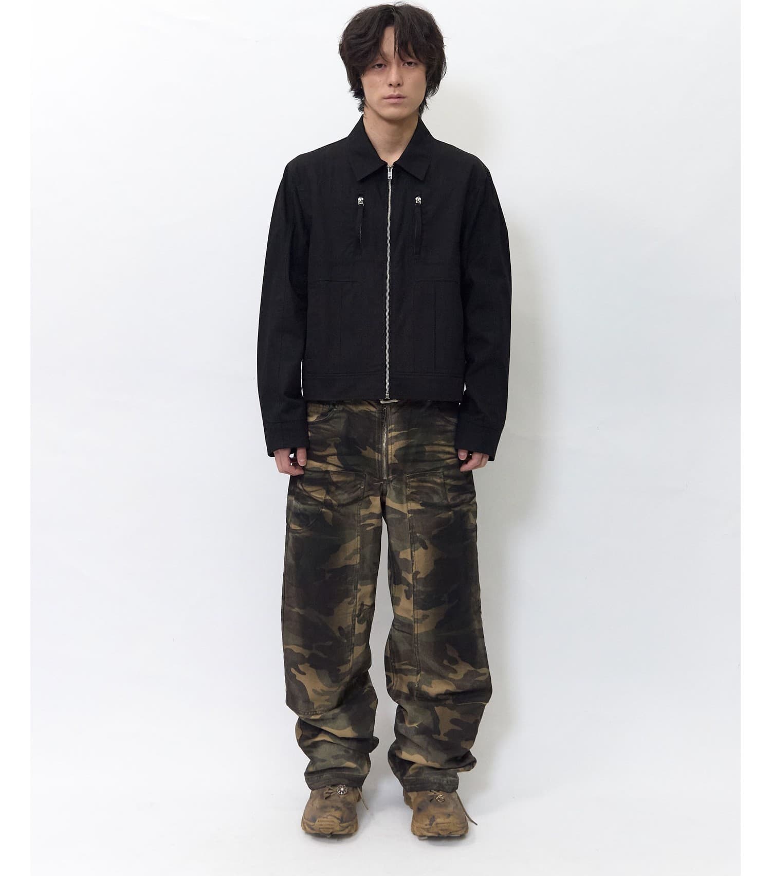 Utility Camo Carpenter Pants — vue 2