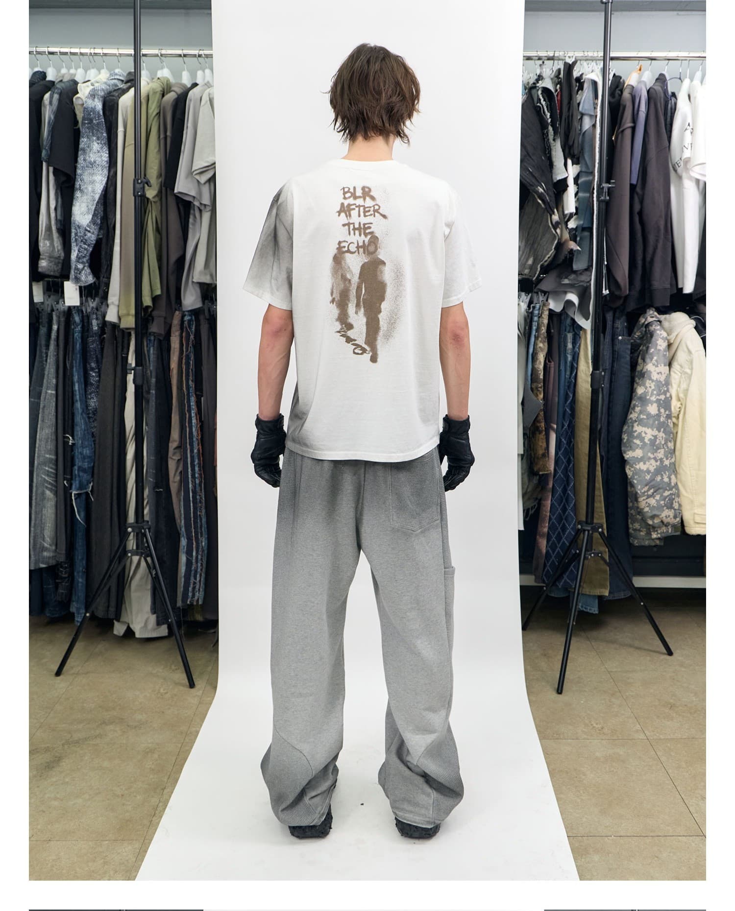Silhouette Graphic Oversized T-Shirt Ivory — vue 3