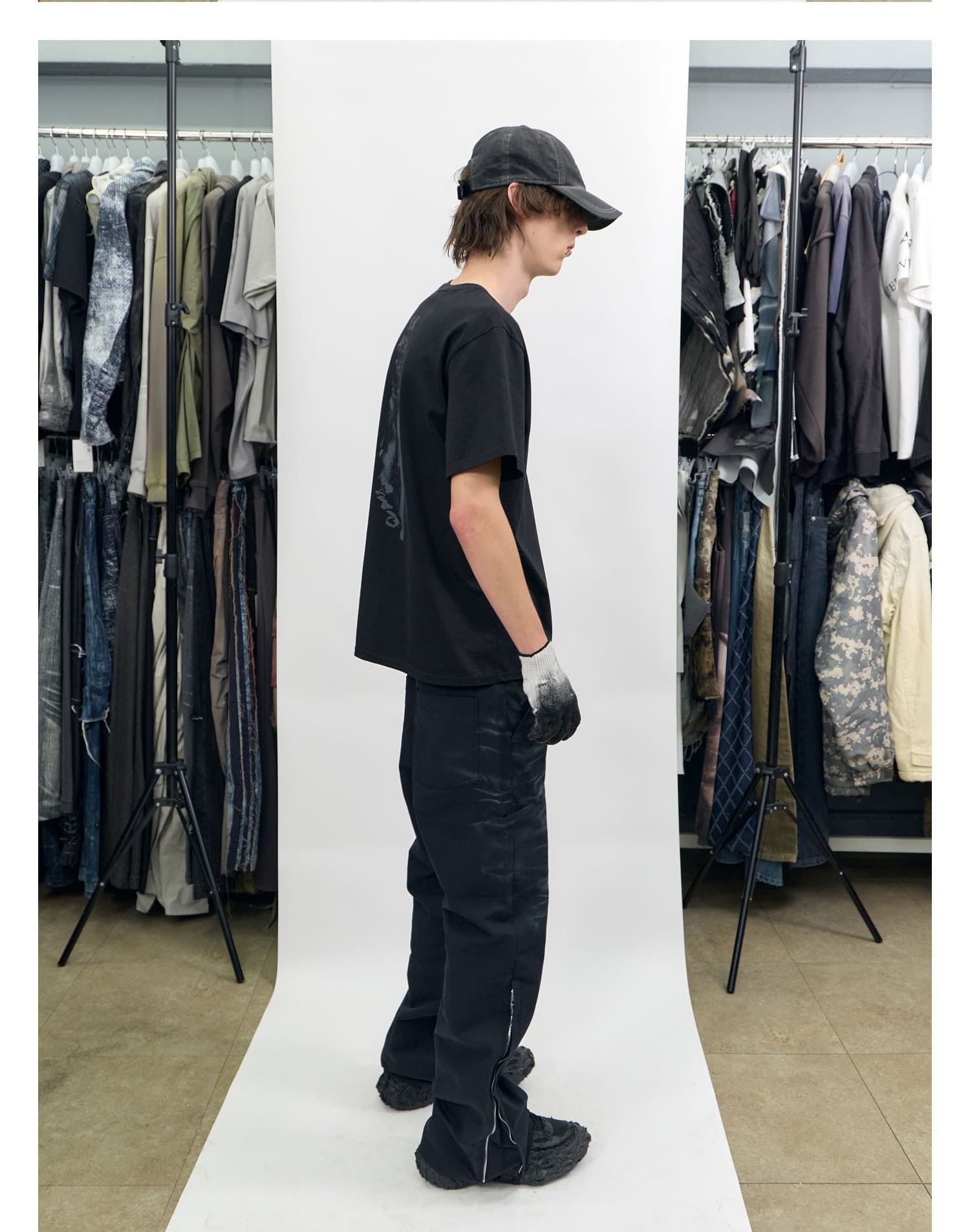 Spray Washed Semi-Flare Pants Black — vue 5