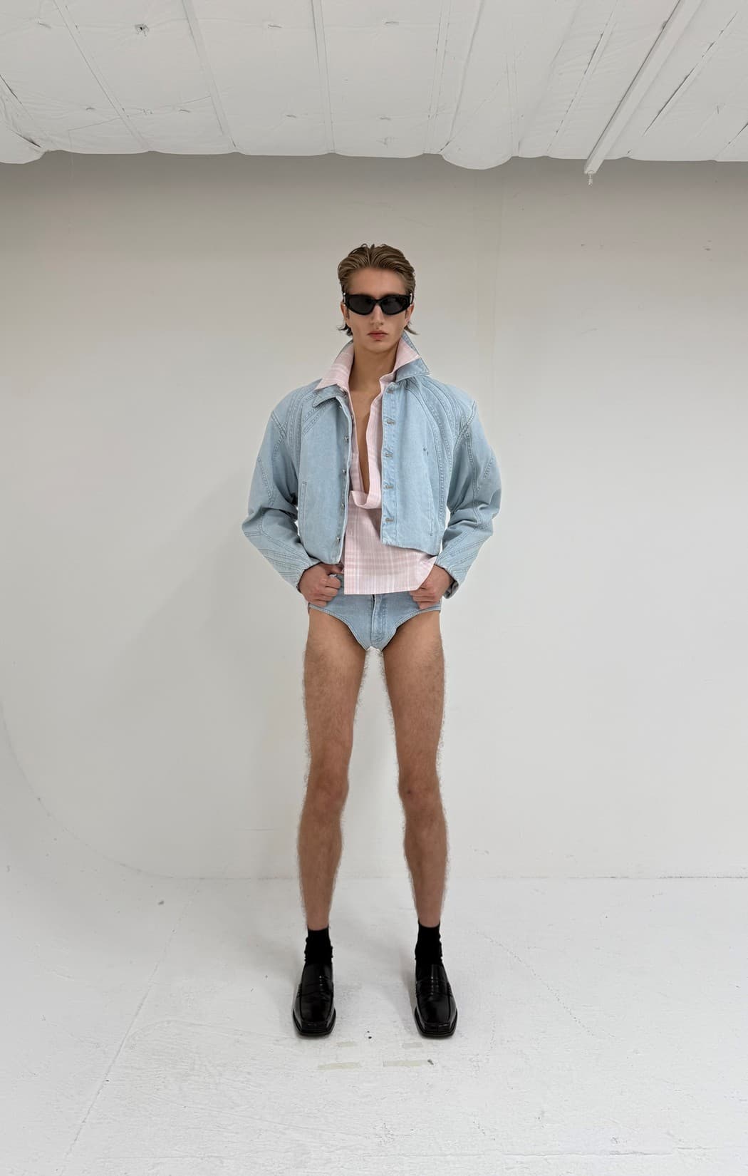 Biker Cut Denim Jacket — vue 1