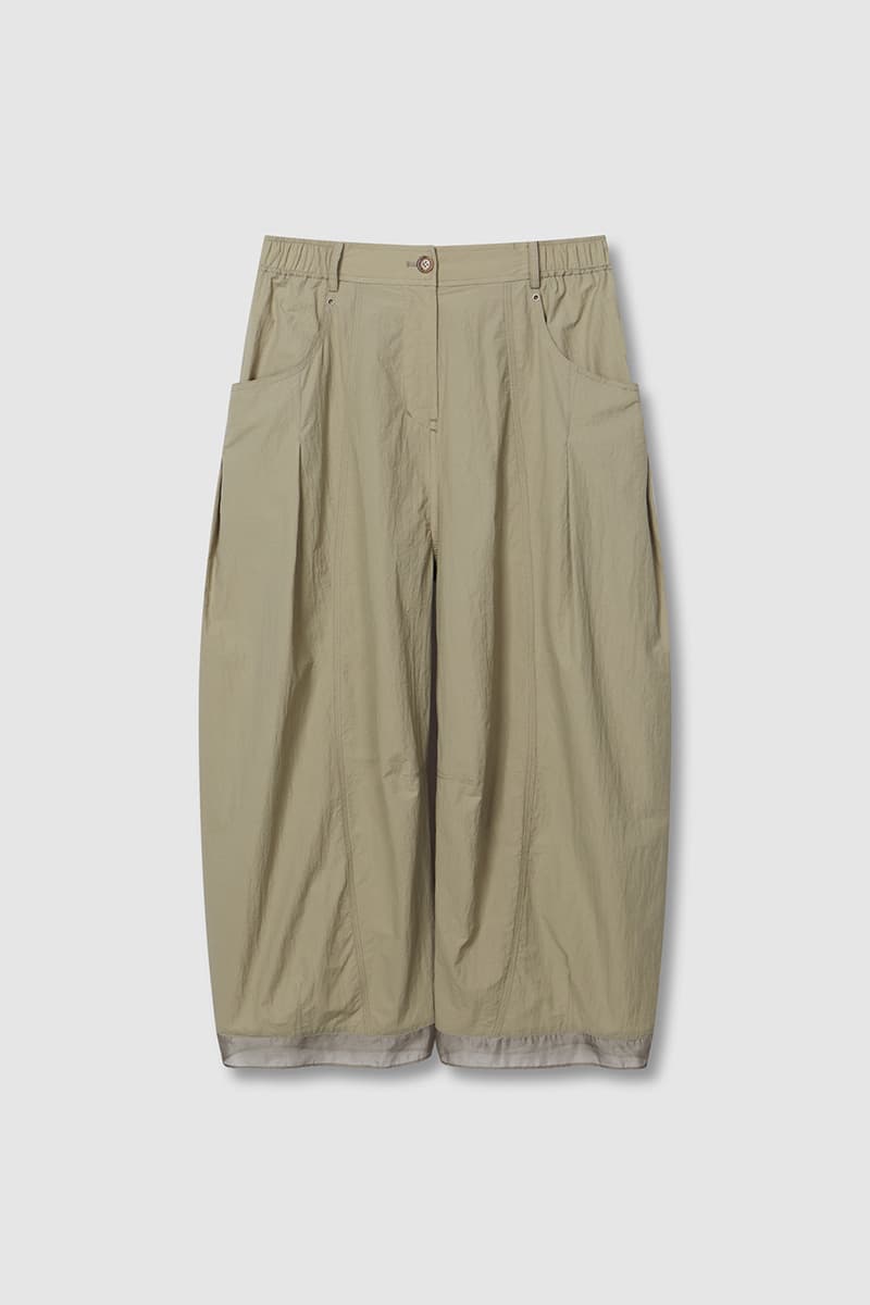 Eyelet Point Tuck Pants Khaki Beige
