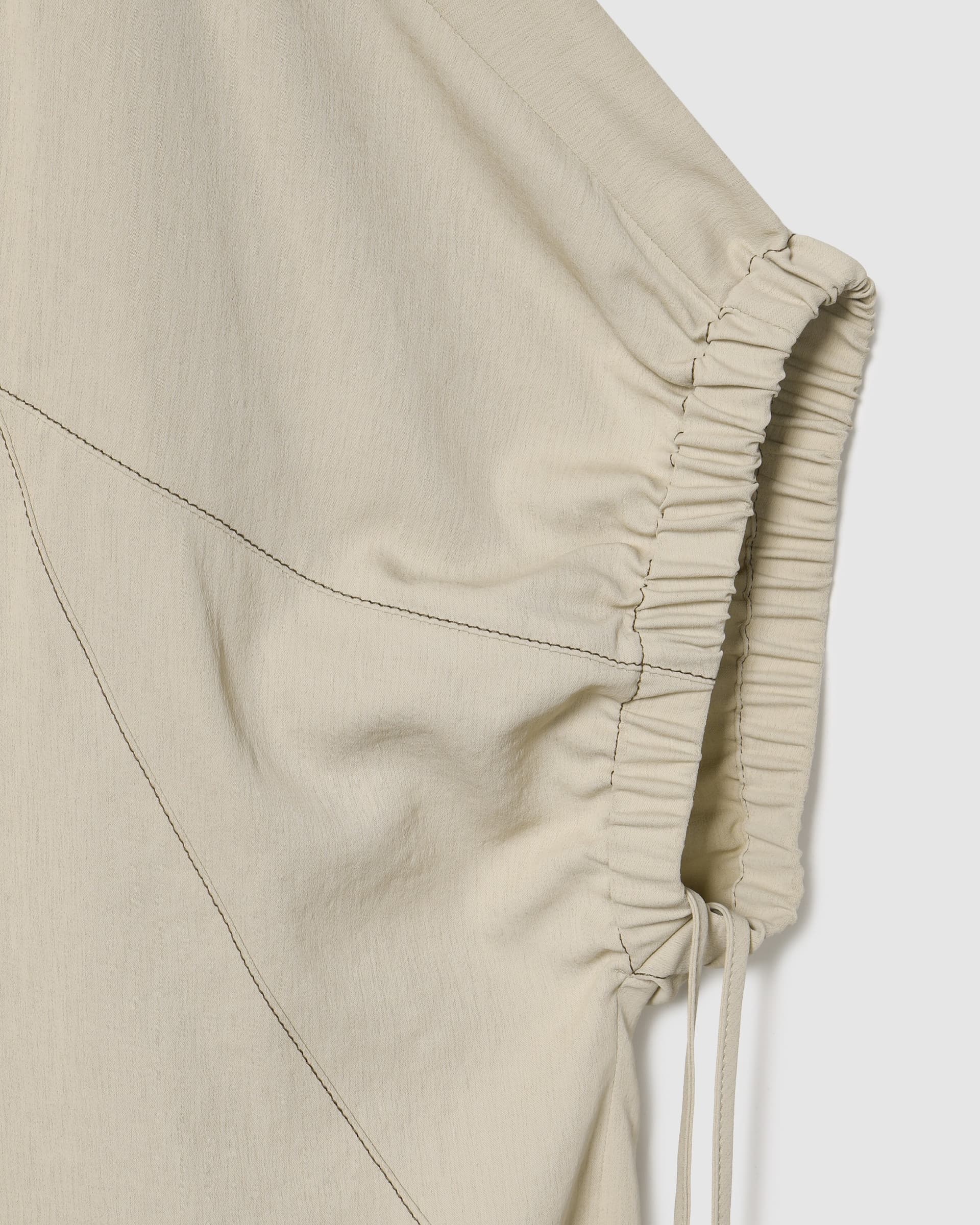 Curved Cut Stitch Blouse Beige — vue 5