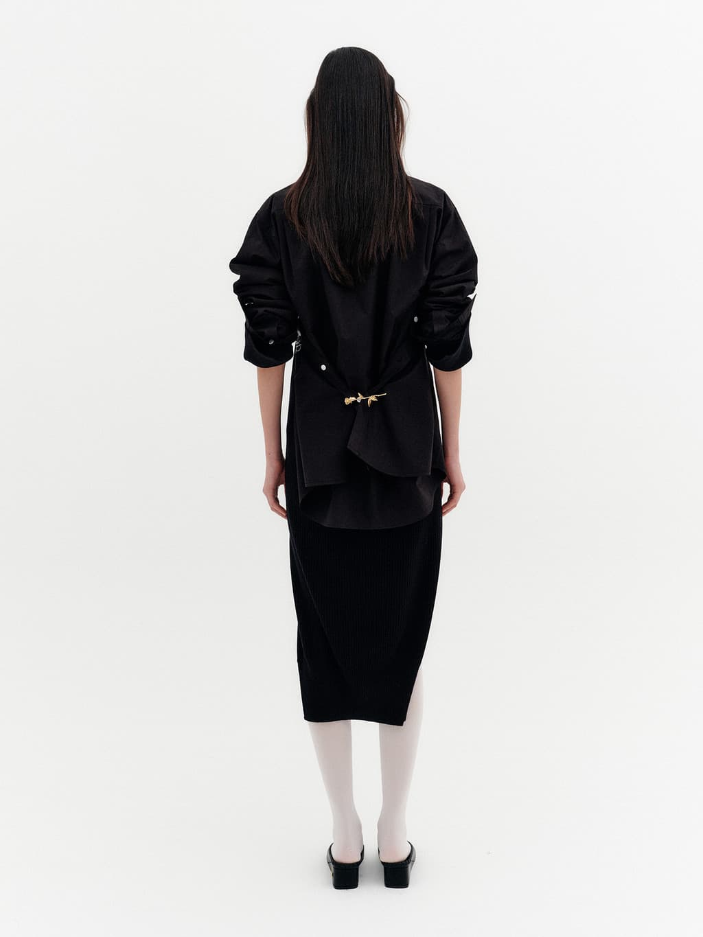 Classic Logo Embroidered Shirt - Black — vue 7