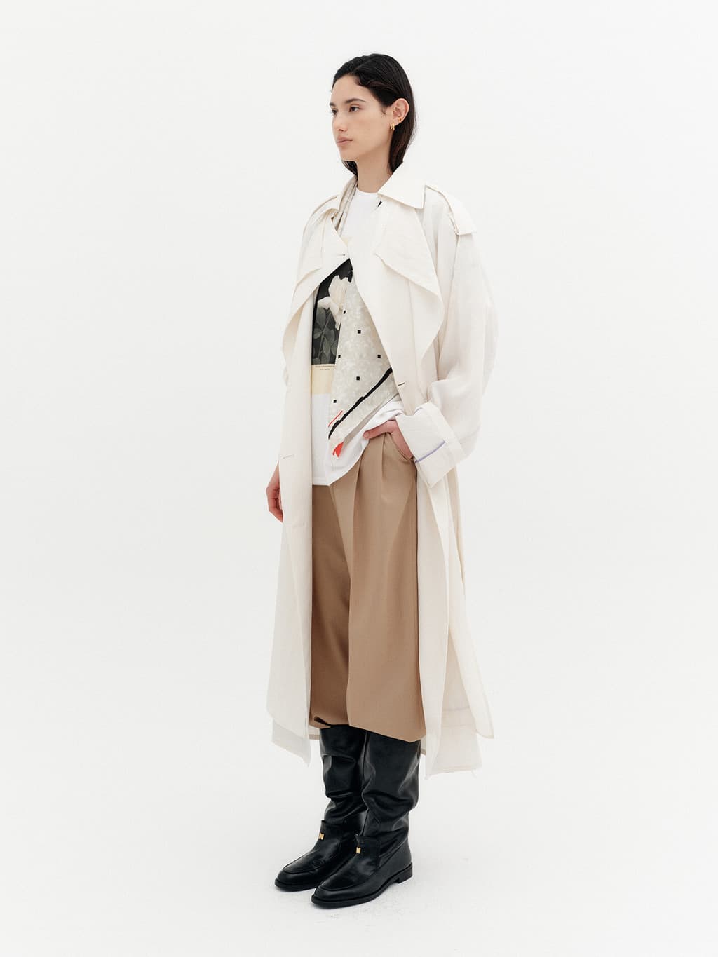 Layered Collar Trench Coat - Ivory — vue 4