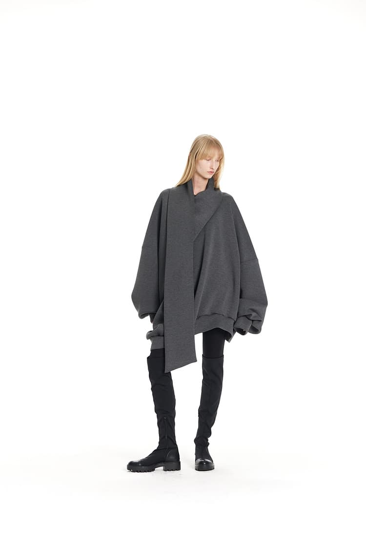 GDeL Scarf-Matched Ultra Wide Sweat Top (Dark Grey) — vue 9