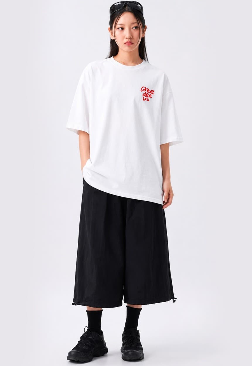 Greedeeus White T-Shirt — vue 3