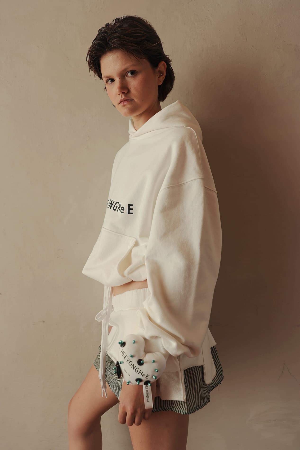 Ease Drawstring Hoodie — vue 4