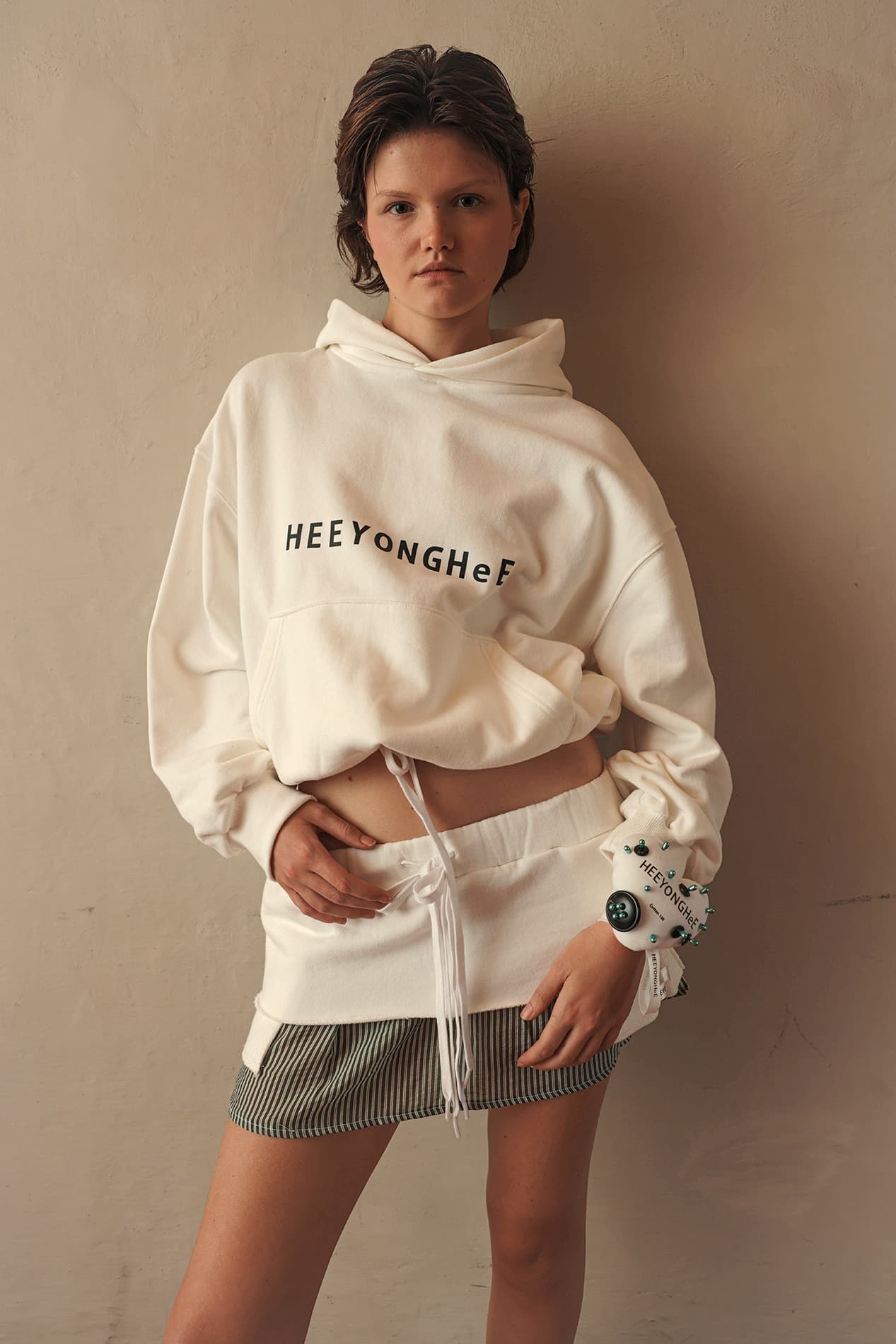 Ease Drawstring Hoodie — vue 1