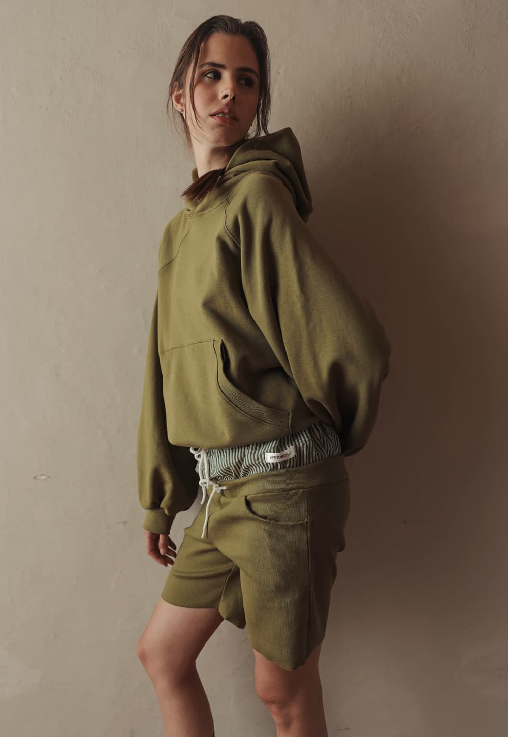 Oversized Raglan Drawstring Hoodie — vue 8