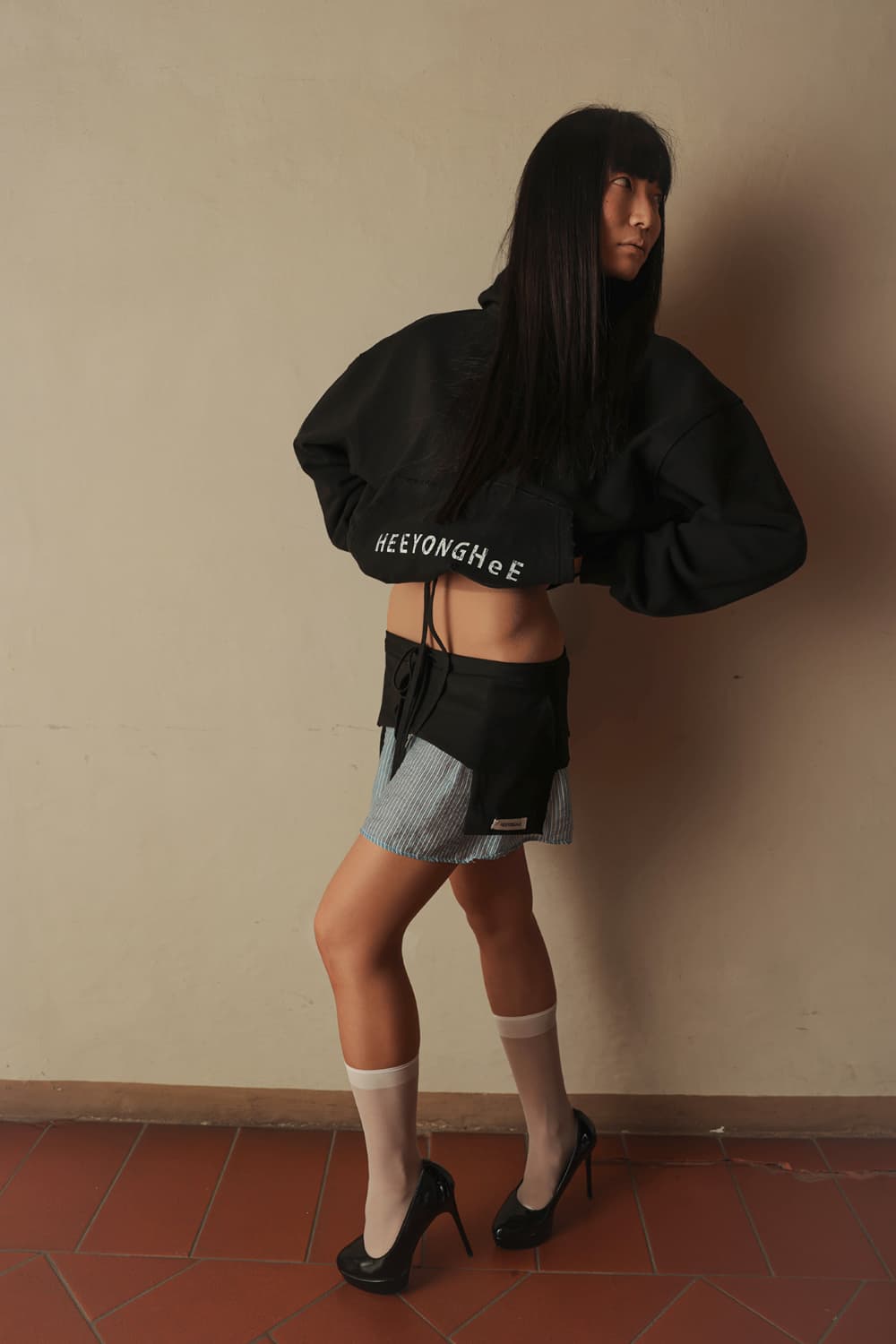 Ease Distressed Drawstring Hoodie — vue 16