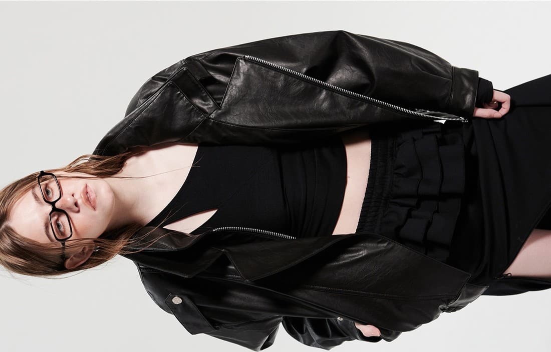 Double Collar Shoulder Outerwear _ Black — vue 6
