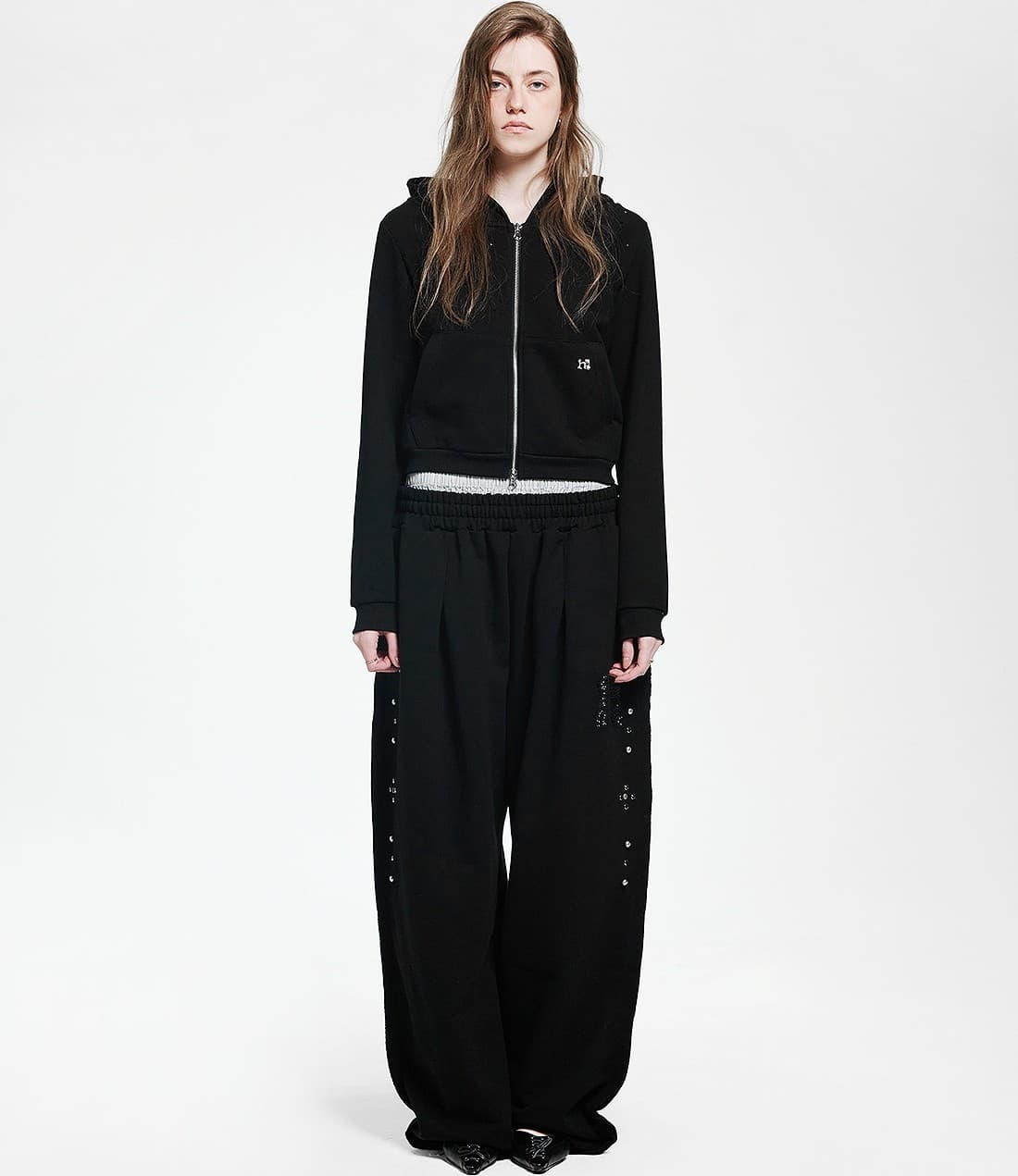 Holy Symbol Crop Hooded Zip-Up_black — vue 8