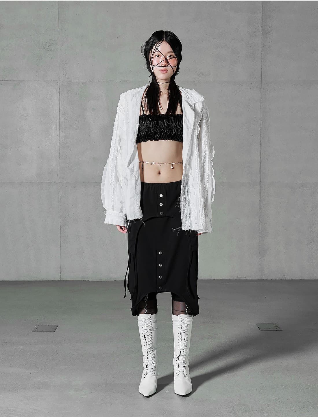 Raw Edge Detail Ruffle Shirt _ White — vue 10