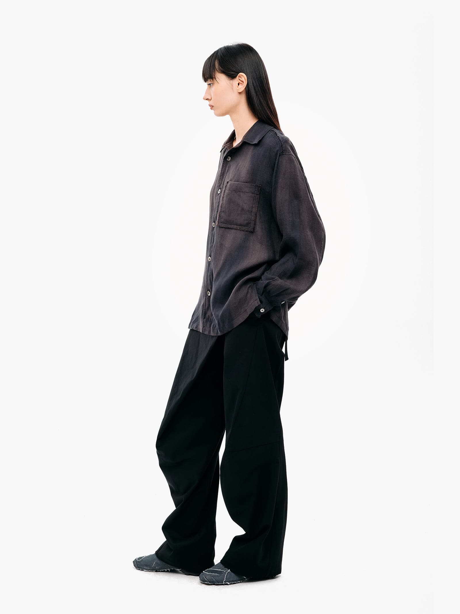 Sun-Bleached Raw Edged Shirt - Black — vue 4