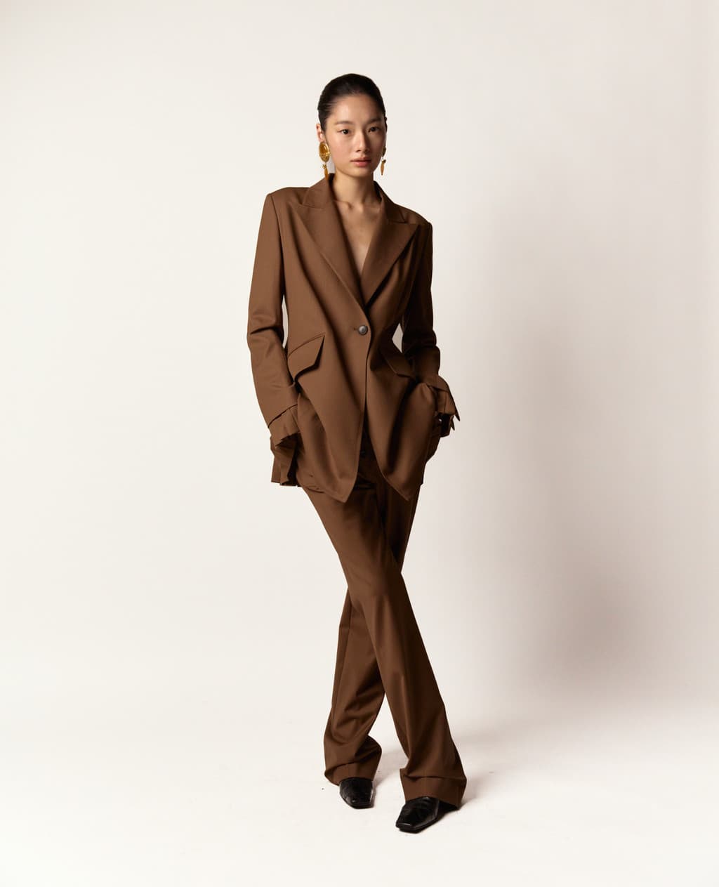 SJ Pleated SK Jacket - Brown — vue 3