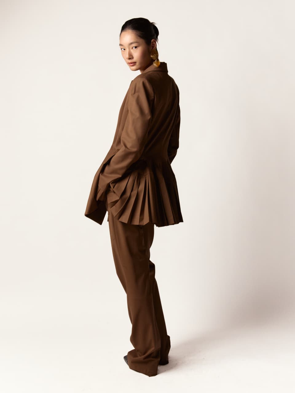 SJ Pleated SK Jacket - Brown