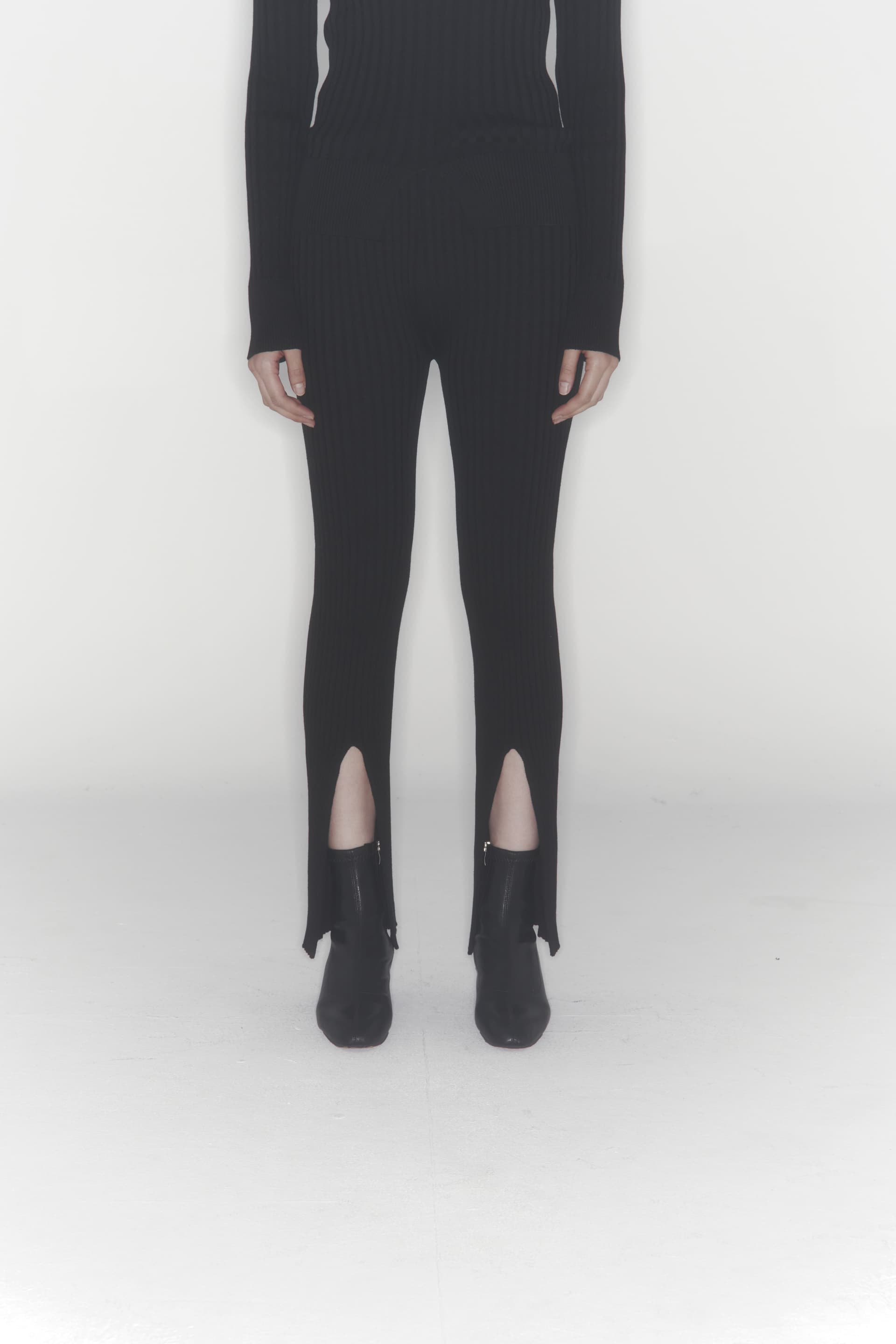 Ribbed Knit Pants (Black) — vue 1