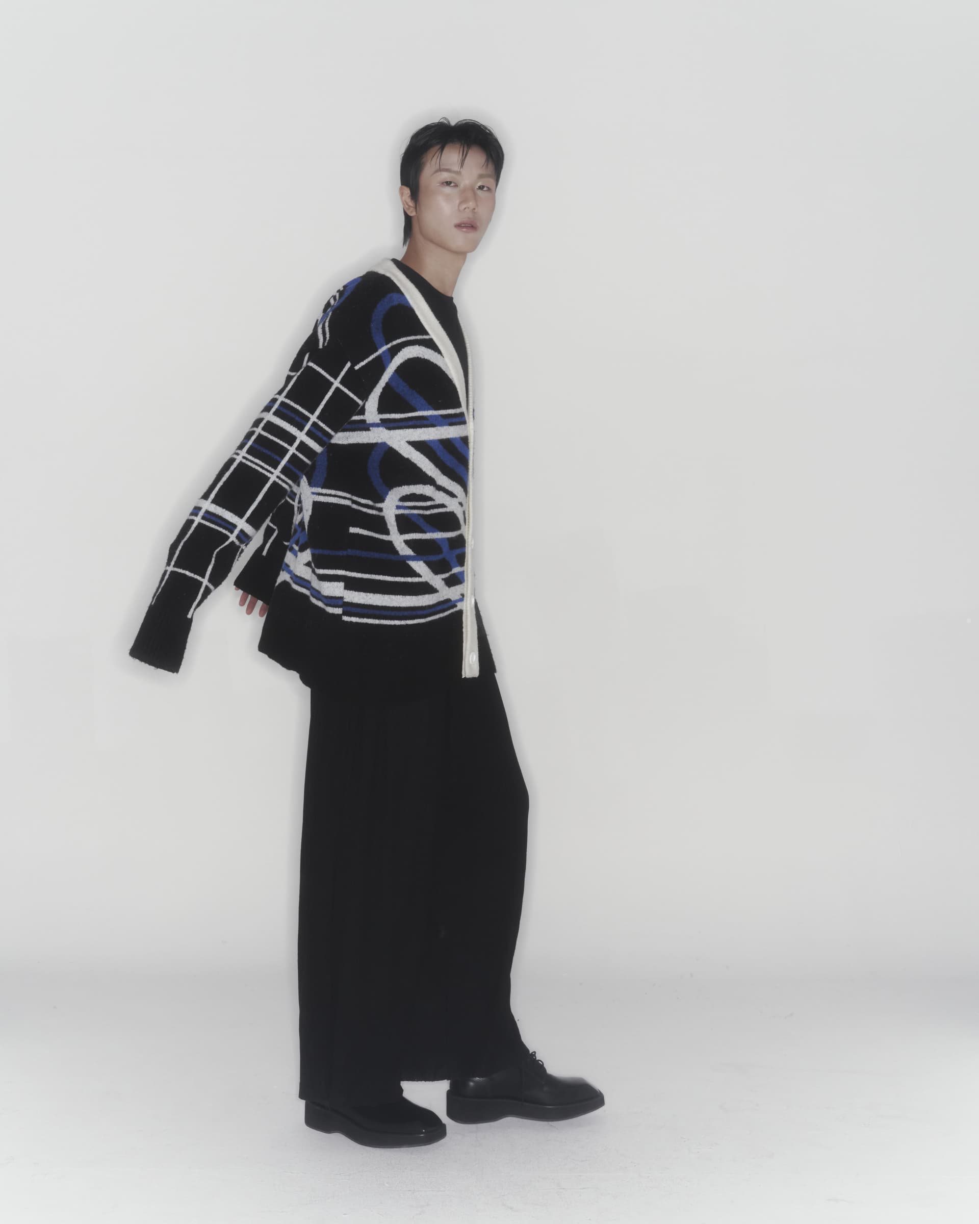 Heart Graphic Knit Cardigan (Blue) — vue 9