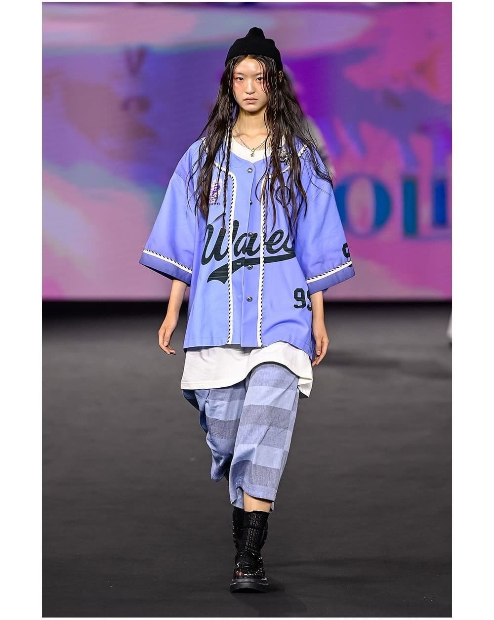 26SS Blue Striped Crop Pants — vue 2