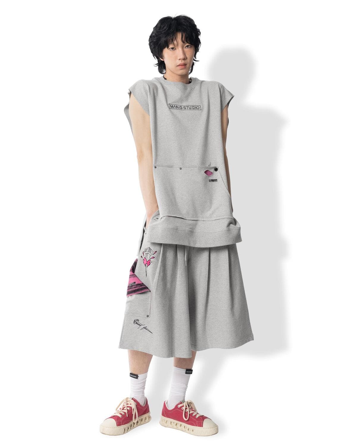 Knit Pin-tuck Bermuda Pants (Gray) — vue 6