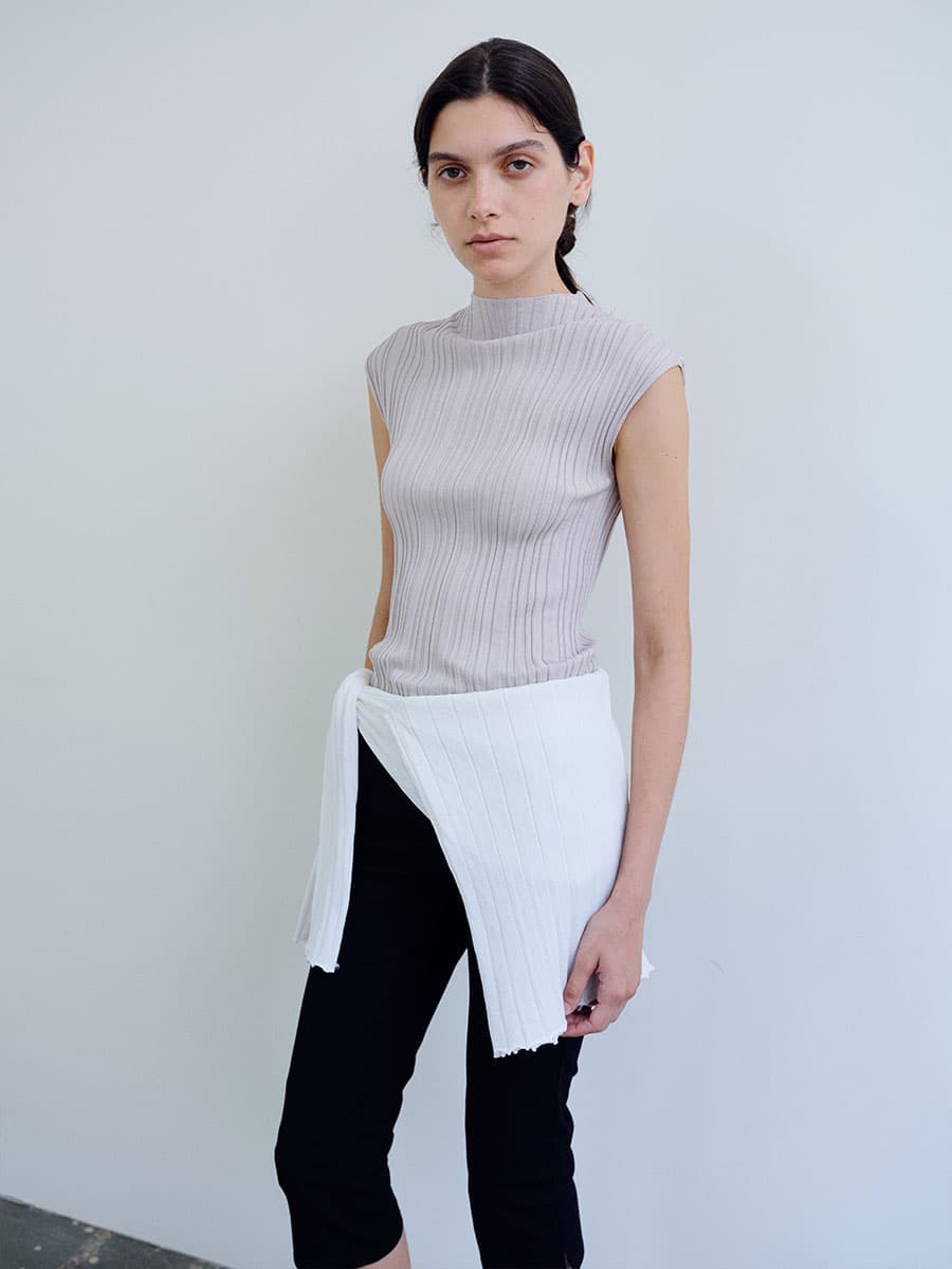 TIR PLEATED KNIT TOP_GREY — vue 2