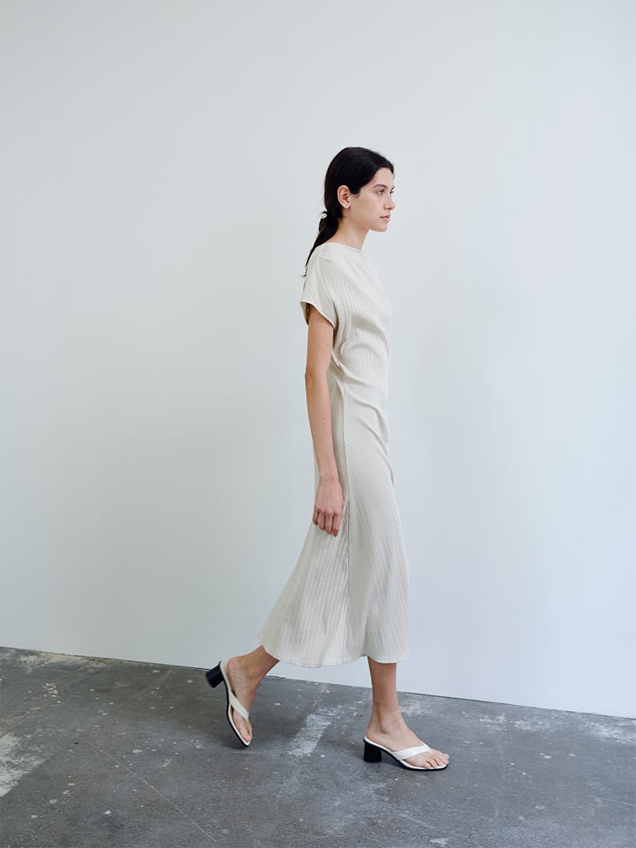 TIR ASYMMETRIC RIBBED COTTON DRESS_BEIGE — vue 2