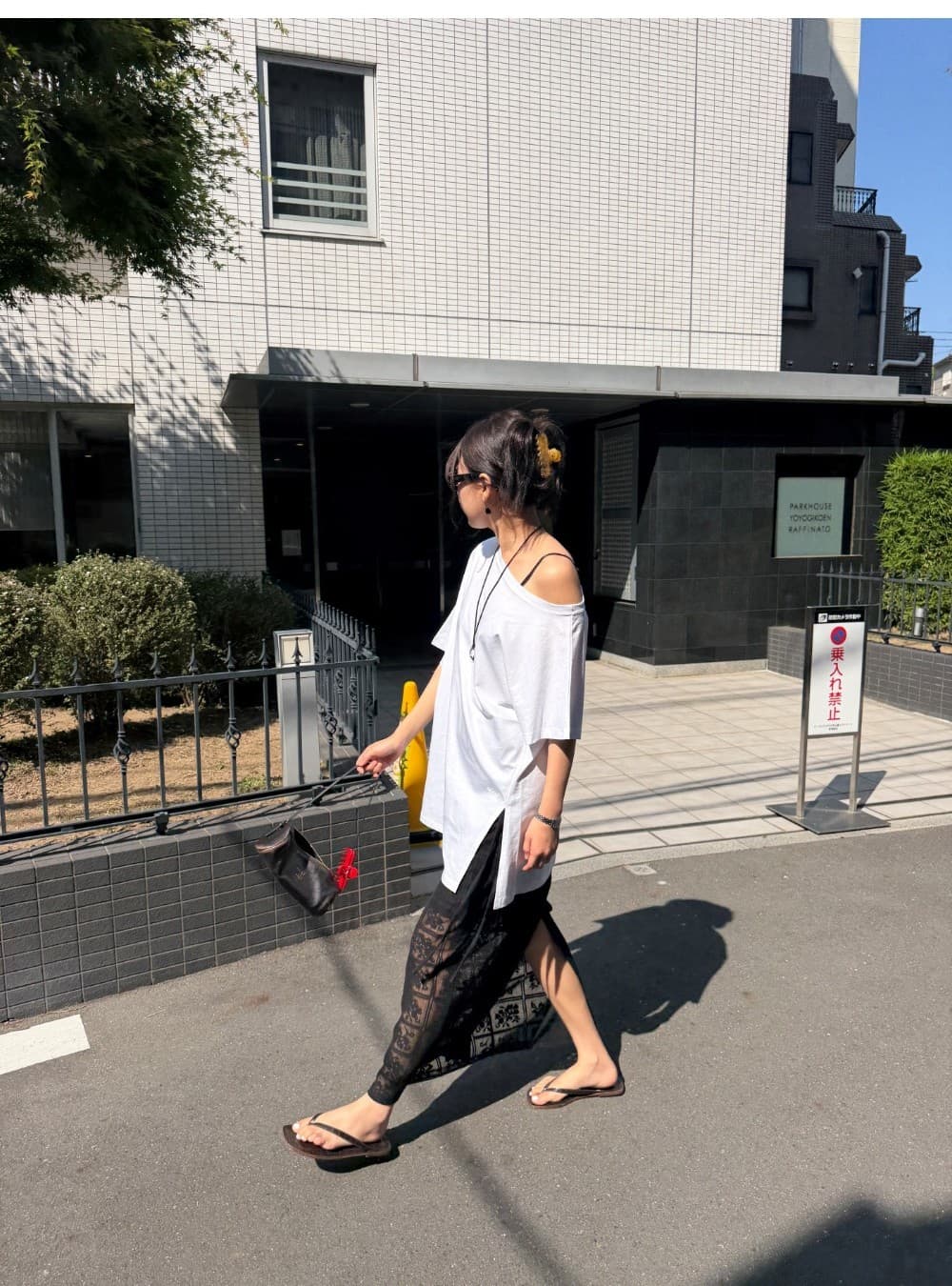 HAZE OFF-SHOULDER TEE - WHITE — vue 4