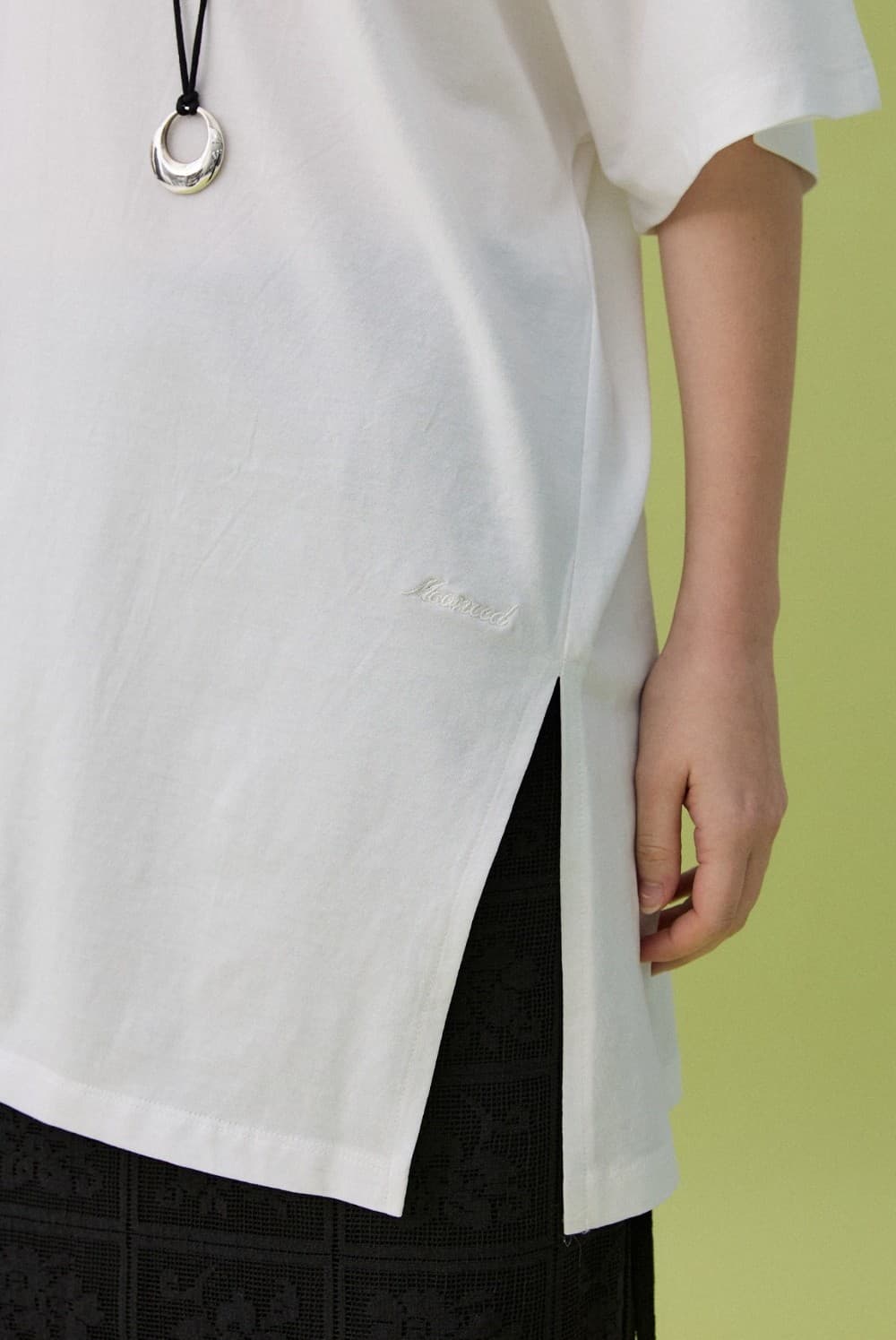HAZE OFF-SHOULDER TEE - WHITE — vue 10