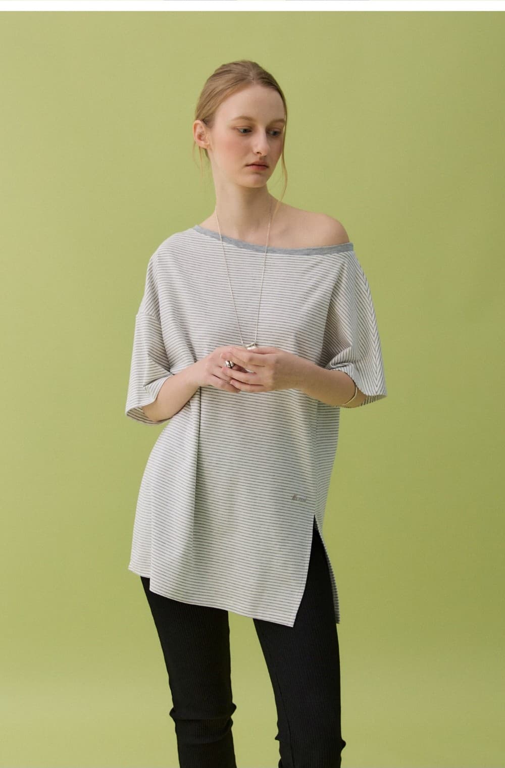 HAZE OFF-SHOULDER TEE - GRAY STRIPE — vue 8