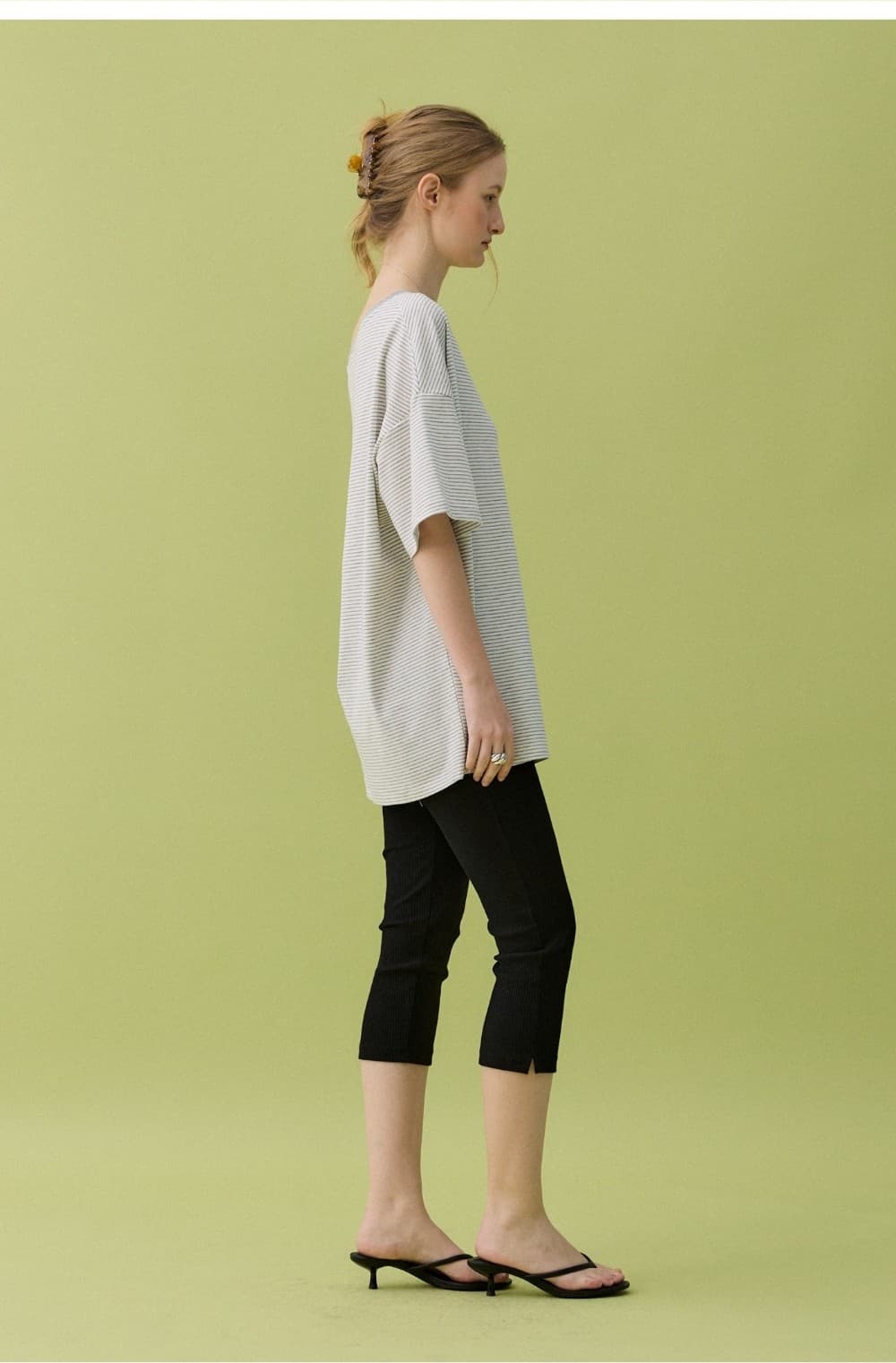HAZE OFF-SHOULDER TEE - GRAY STRIPE — vue 11
