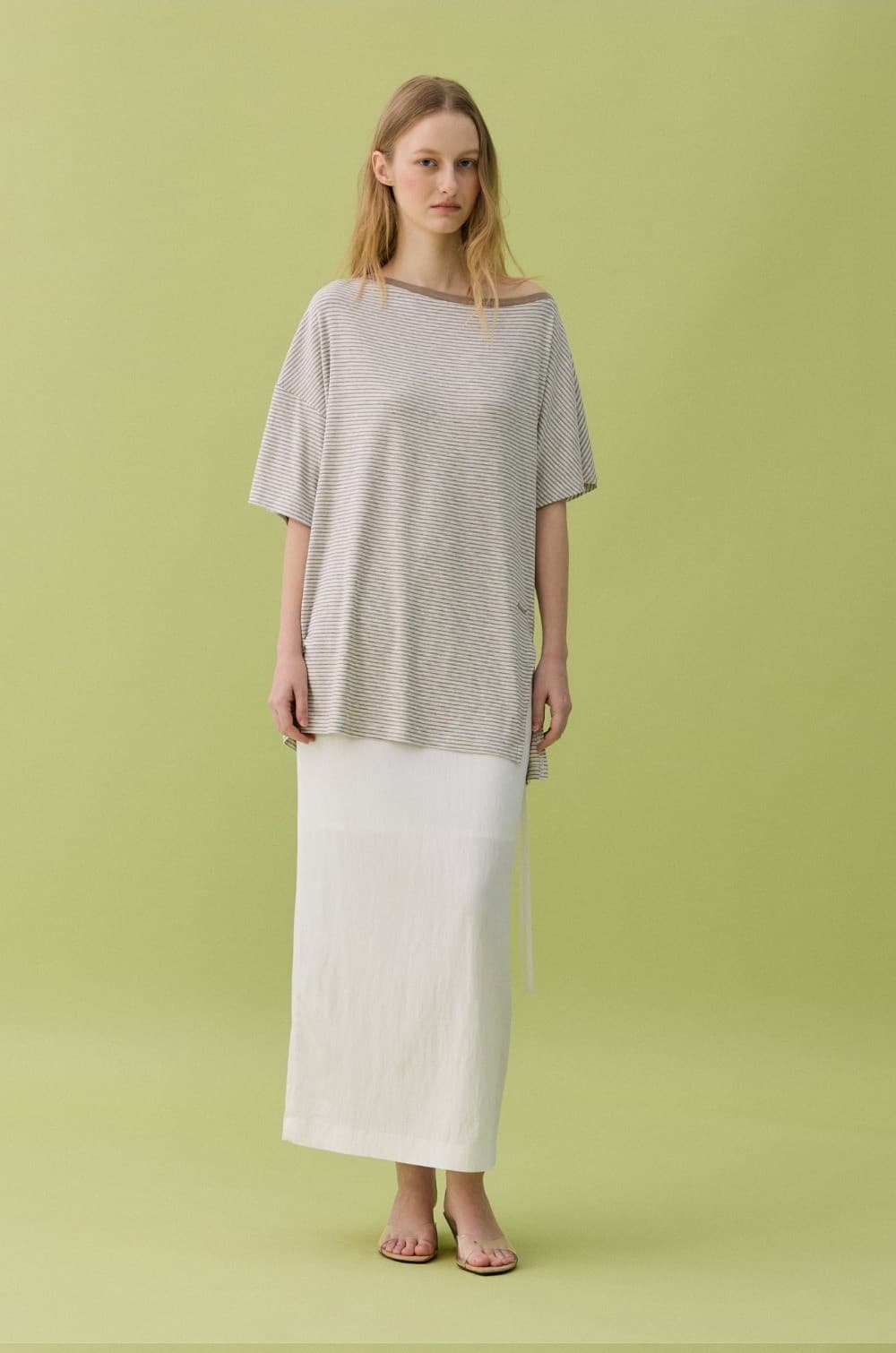 HAZE OFF-SHOULDER TEE - BROWN STRIPE — vue 4