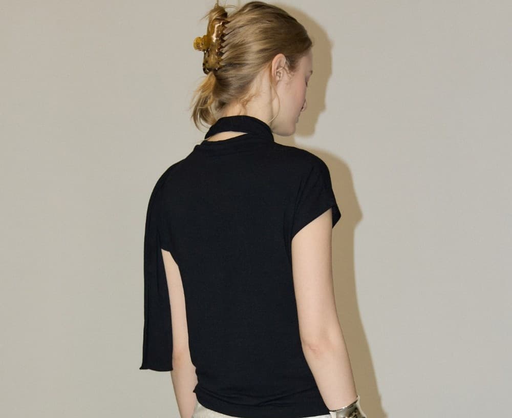 NUA MOCK NECK SET - BLACK — vue 5