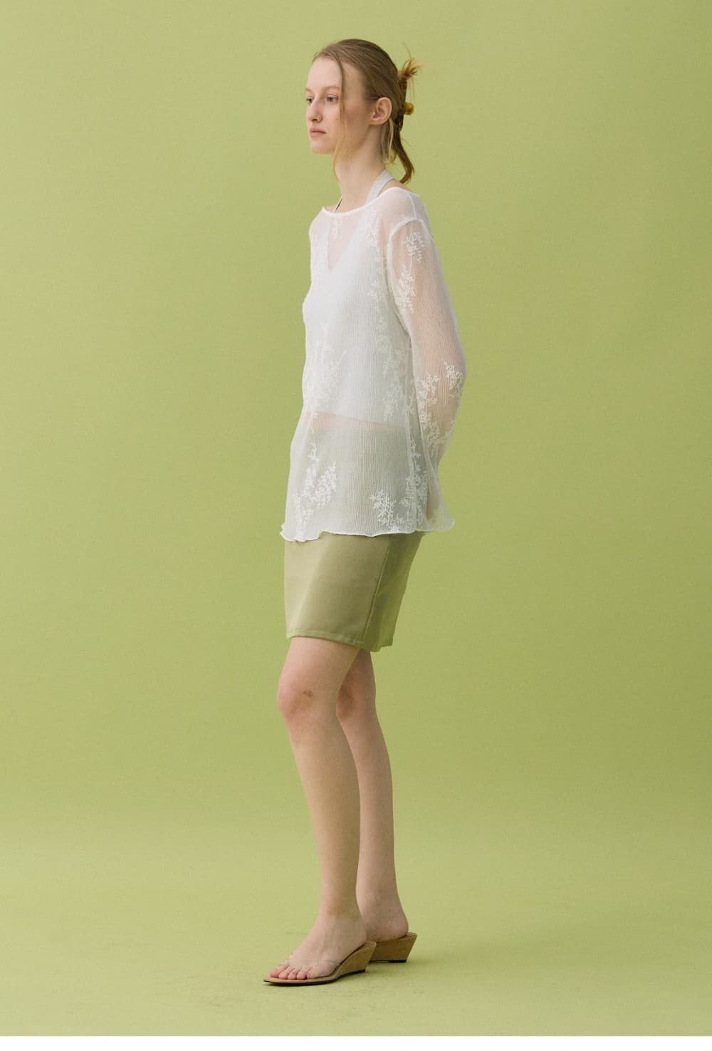 BLUR FLOWER TOP - WHITE — vue 10