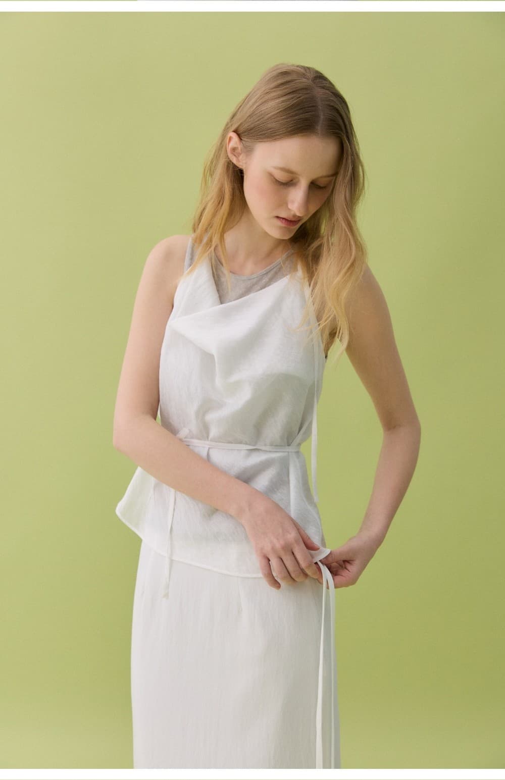 SUI HALTERNECK TOP - WHITE — vue 6
