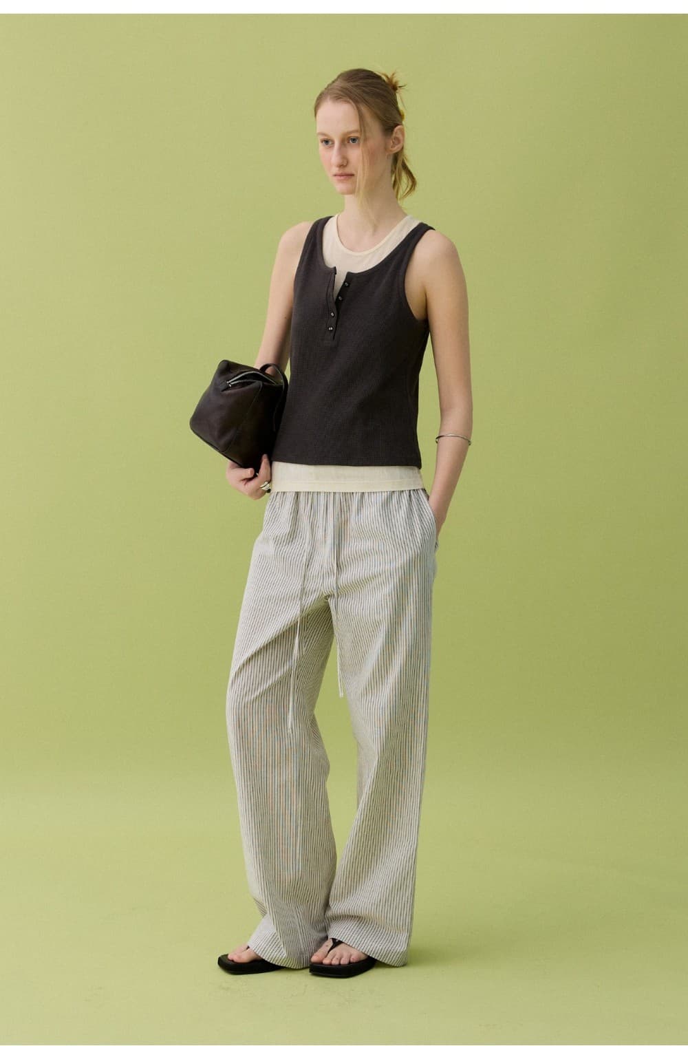 SLAT WAFFLE HENLEYNECK TOP - 3COLOR — vue 11