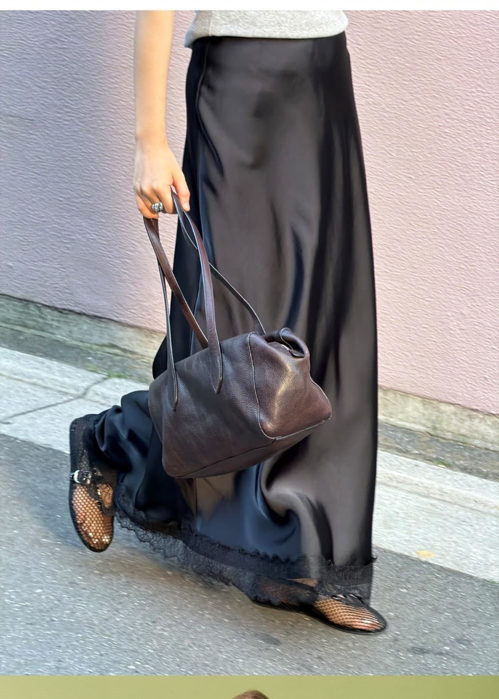 ETE SATIN LONG SKIRT - BLACK — vue 3
