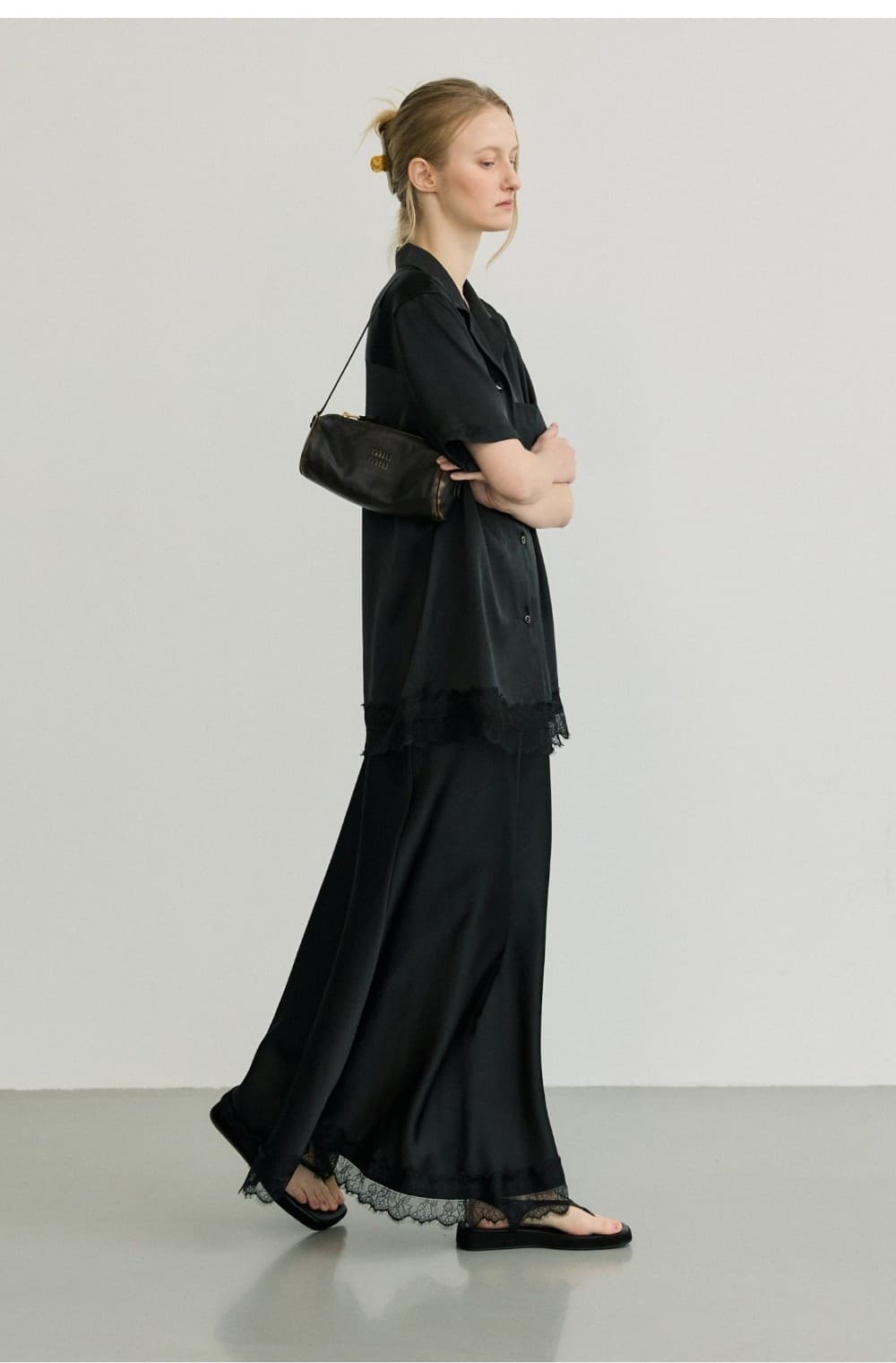 ETE SATIN LONG SKIRT - BLACK — vue 10