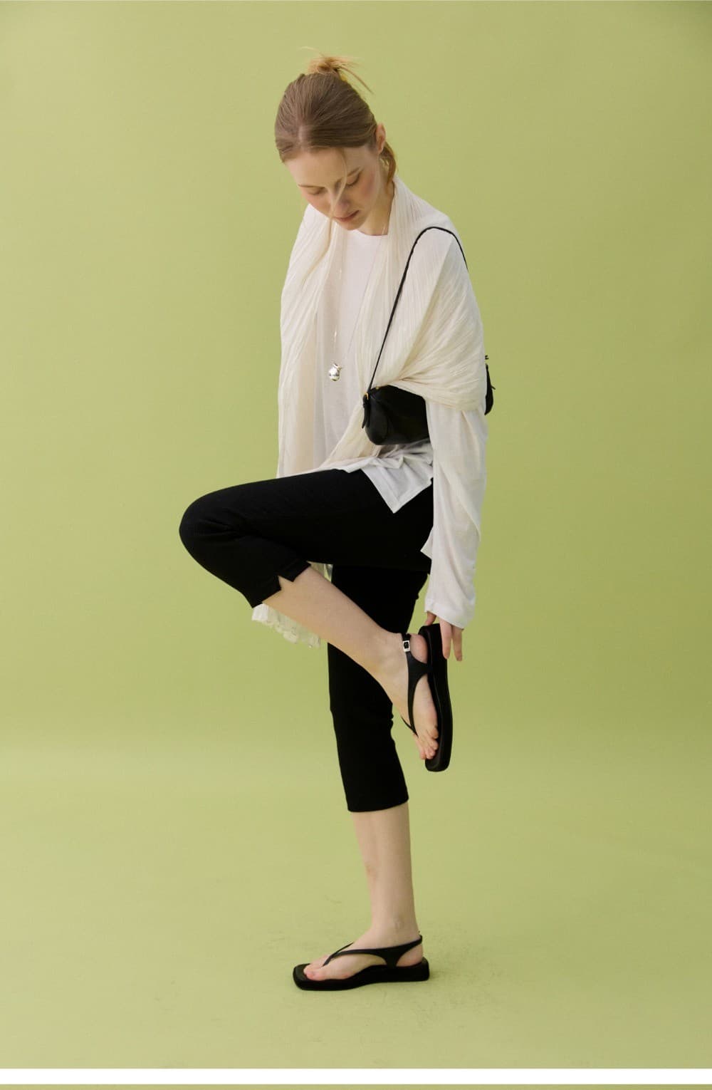 SLEY CAPRI LEGGINGS - 2COLOR — vue 8
