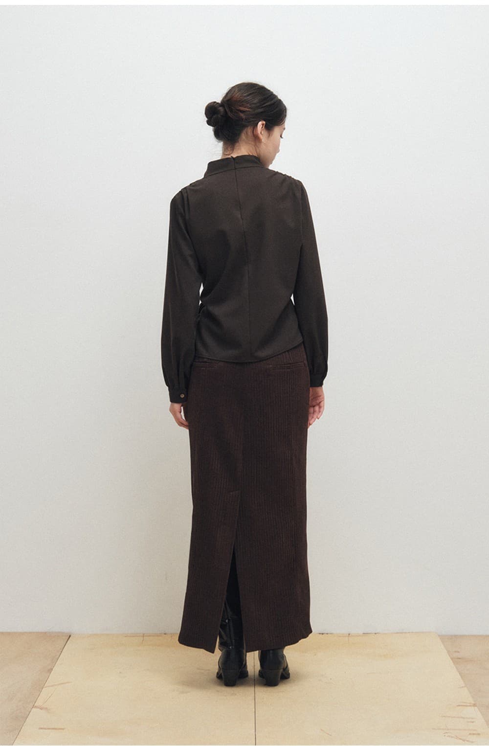Cowl-Neck Wrap Blouse (Brown) — vue 7