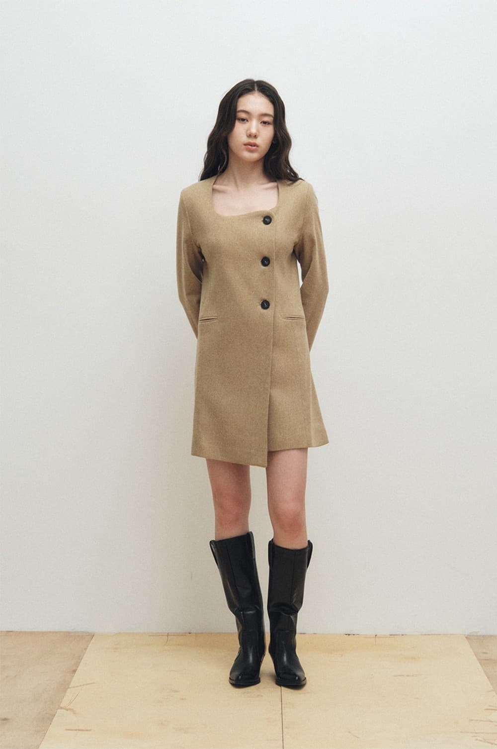Square Neck Jacket Dress (Yellow Beige) — vue 7