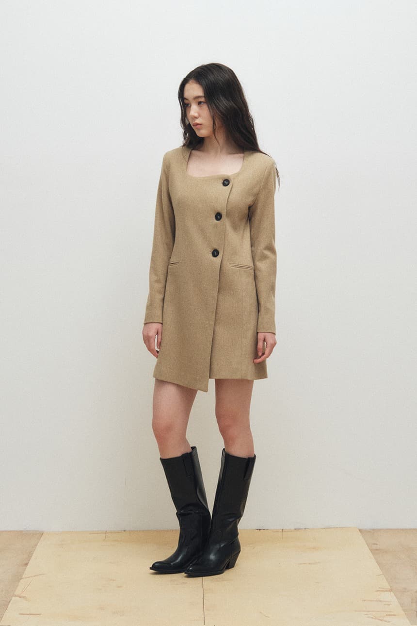 Square Neck Jacket Dress (Yellow Beige) — vue 1